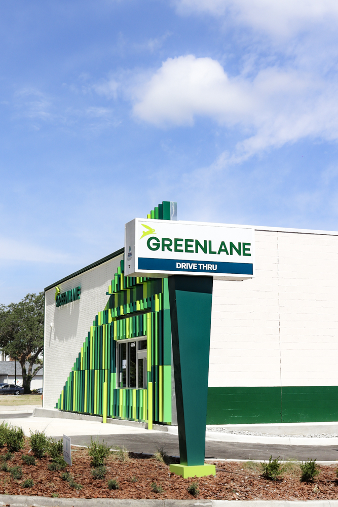 GREENLANE Location Photography Tampa Side angle of GREENLANE building with landscaping